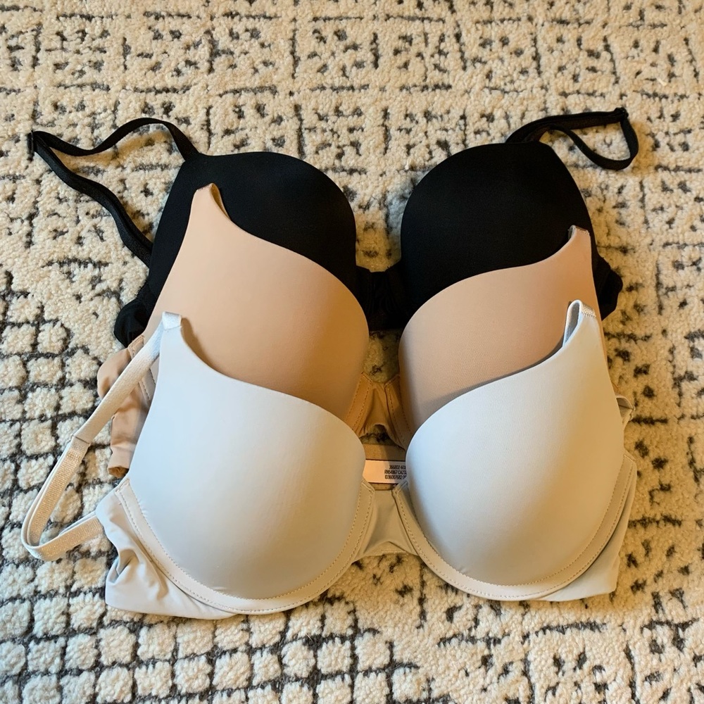 Victoria’s Secret Bra 32C